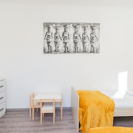 La Casa Di Nino By Rent All Como Exteriör bild