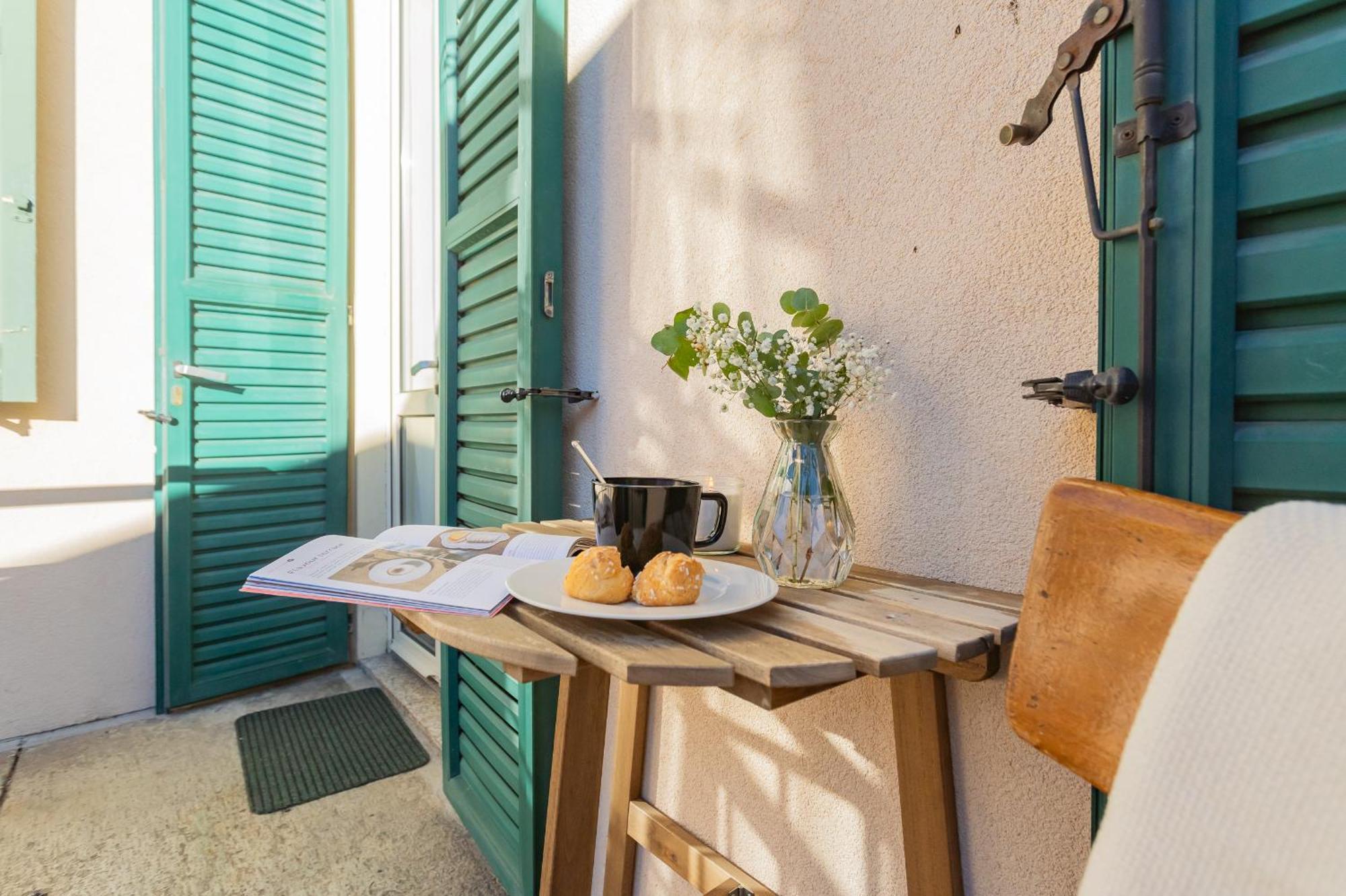 La Casa Di Nino By Rent All Como Exteriör bild